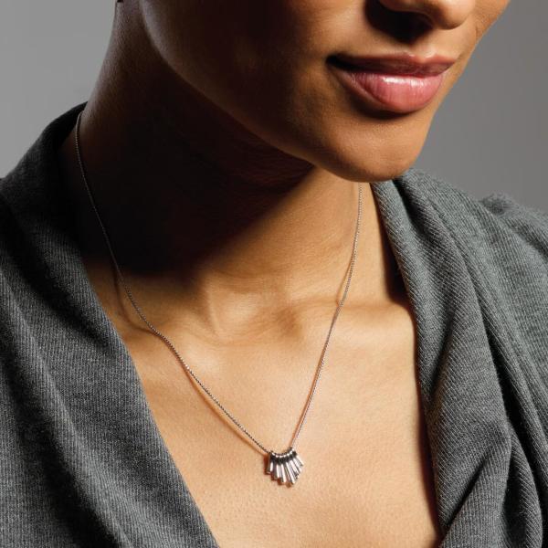 jewellery-necklace-pendant-necklace-sterling-silver-acbda3