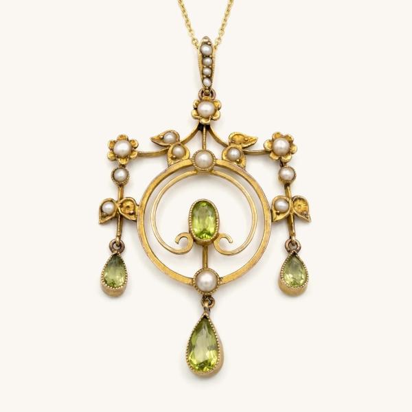 vintage-vintage-necklace-yellow-gold-peridot-aee7ed