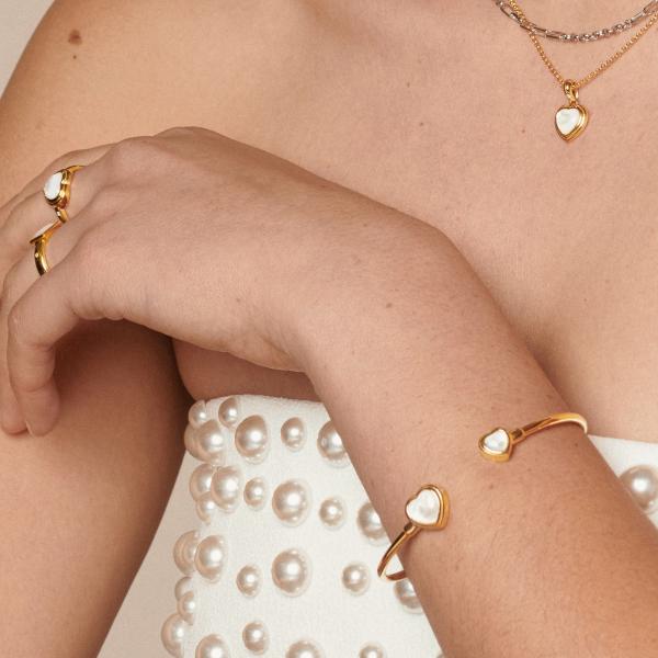 jewellery-bracelet-bangle-18k-yellow-gold-plated-pearl-ef9d88