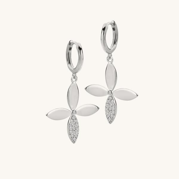 jewellery-earring-drop-earring-sterling-silver-white-topaz-d87f43