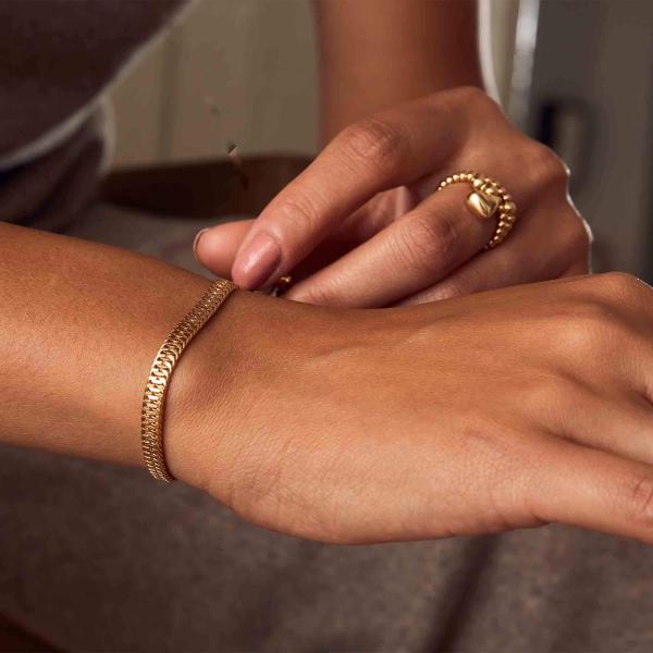 jewellery-bracelet-chain-bracelet-18k-yellow-gold-plated-35a6f7