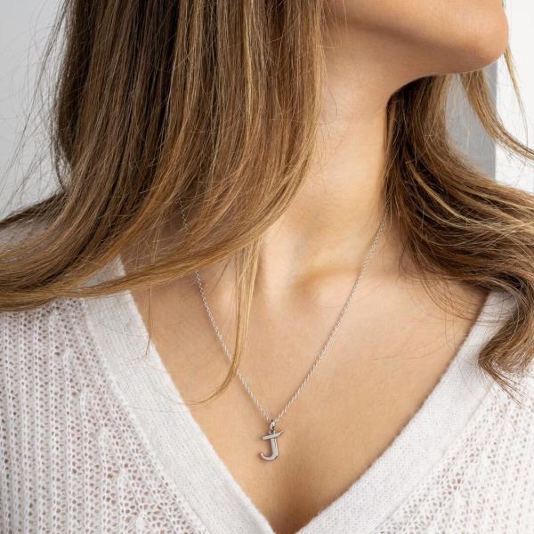 jewellery-necklace-pendant-necklace-sterling-silver-d4d4e8