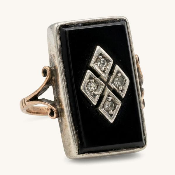 vintage-vintage-ring-mixed-metals-black-onyx-c9f5c9