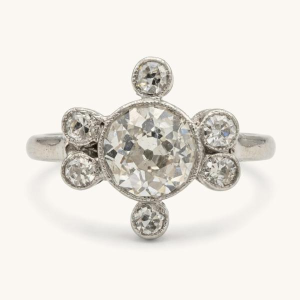 vintage-vintage-ring-platinum-natural-diamond-8273b2