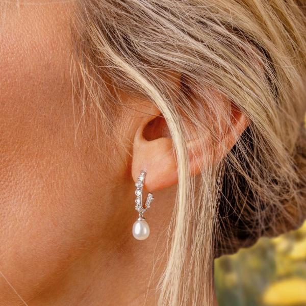 jewellery-earring-hoop-earring-sterling-silver-pearl-2415c9
