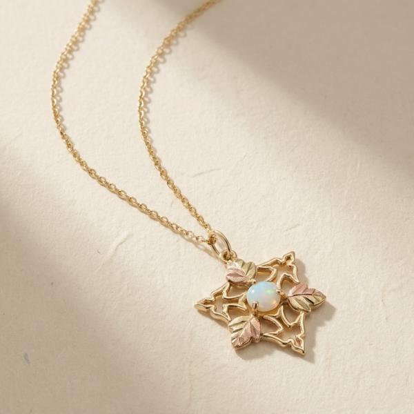 vintage-vintage-necklace-yellow-gold-opal-3d6cb8