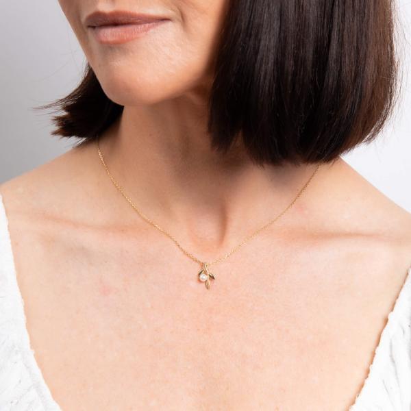 jewellery-necklace-pendant-necklace-9ct-yellow-gold-pearl-adc2d3d
