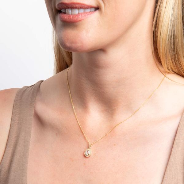 jewellery-pendant-9ct-yellow-gold-white-topaz-n8ac612