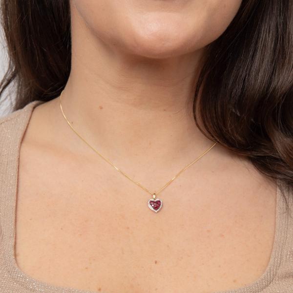 jewellery-pendant-9ct-yellow-gold-ruby-ja7fe68