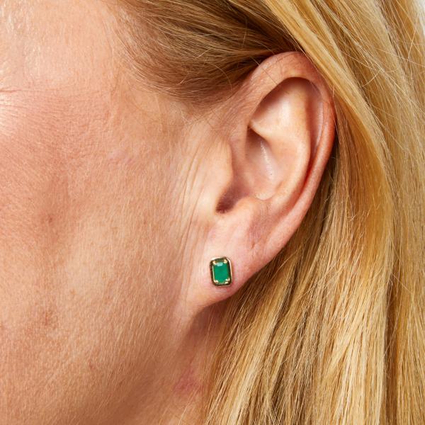 jewellery-earring-stud-earring-9ct-yellow-gold-emerald-j71dc82