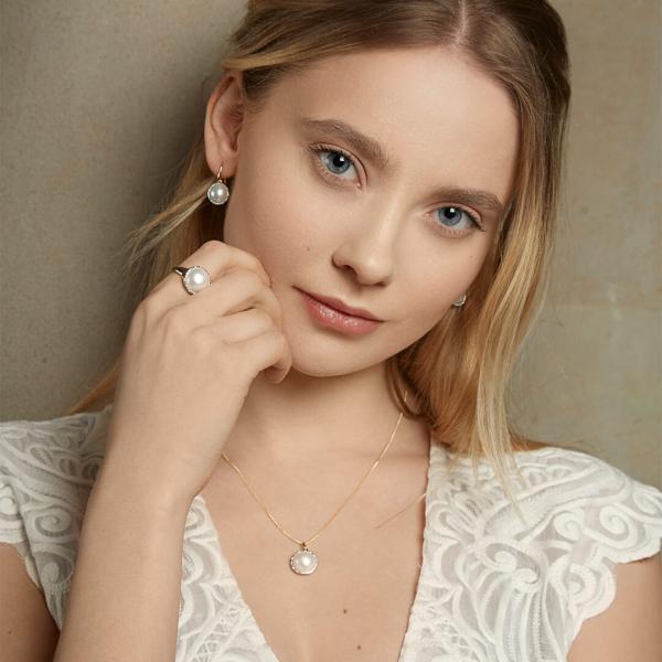 jewellery-earring-drop-earring-9ct-yellow-gold-pearl-d130858
