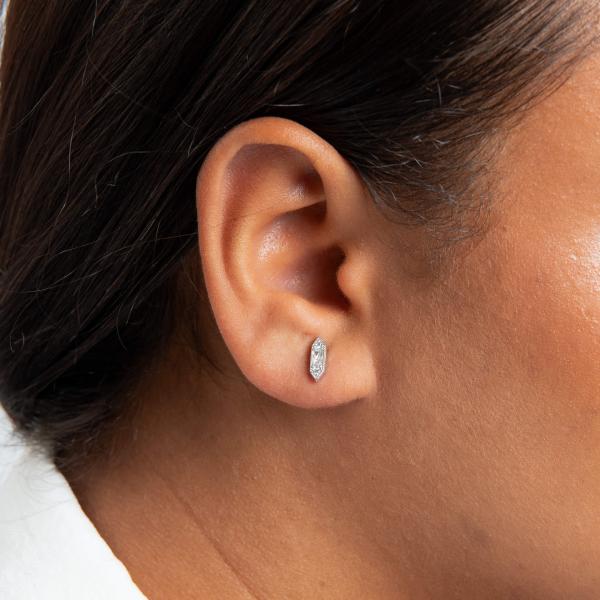 jewellery-earring-stud-earring-sterling-silver-a737f75