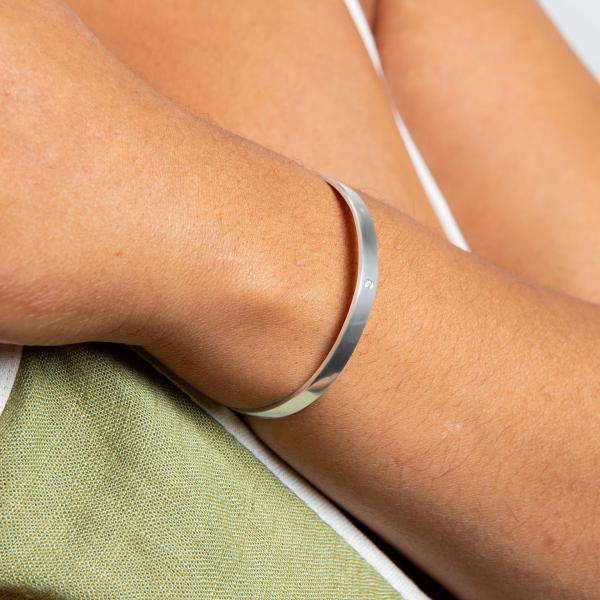 jewellery-bracelet-bangle-sterling-silver-de72ada