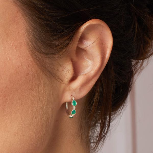 jewellery-earring-hoop-earring-sterling-silver-emerald-o14f85f