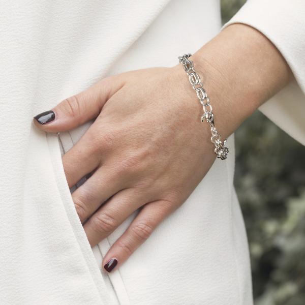 jewellery-bracelet-charm-bracelet-sterling-silver-natural-diamond-028b88