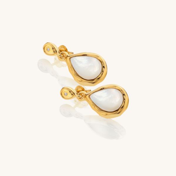jewellery-earring-drop-earring-18ct-yellow-gold-plated-pearl-8e0e56
