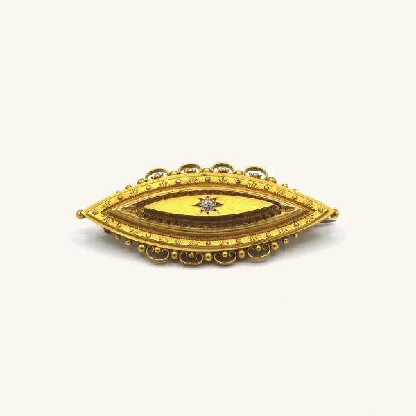 vintage-yellow-gold-280f5c