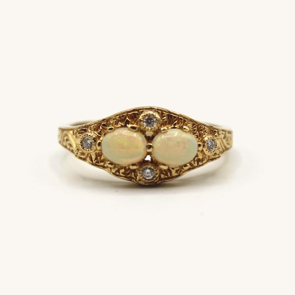 vintage-ring-yellow-gold-natural-diamond-51b4b4