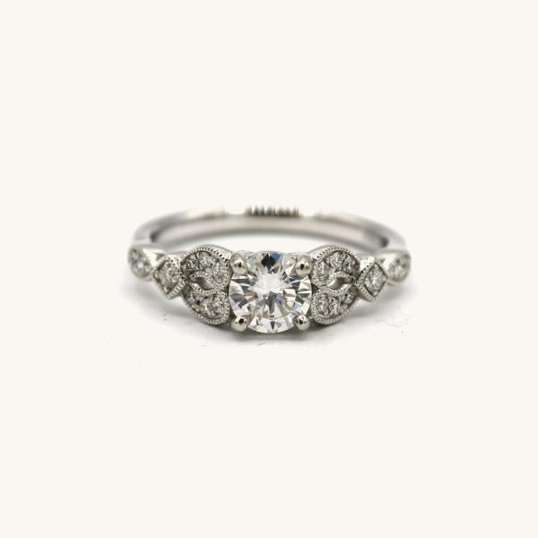 vintage-ring-platinum-8e99ad
