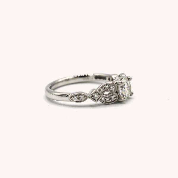 vintage-ring-platinum-b2054b