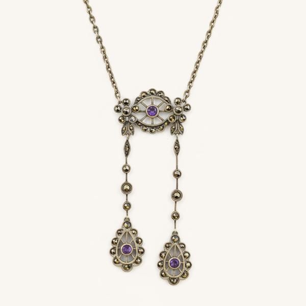 vintage-necklace-sterling-silver-b3a240