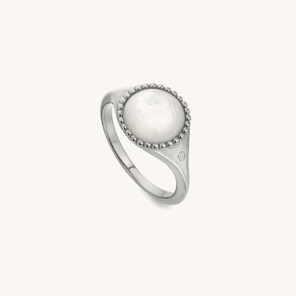 jewellery-ring-statement-ring-sterling-silver-pearl-c3eae6
