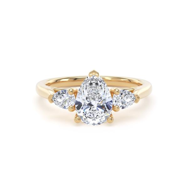 engagement-engagement-ring-trilogy-yellow-gold-lab-diamond-43a3bf