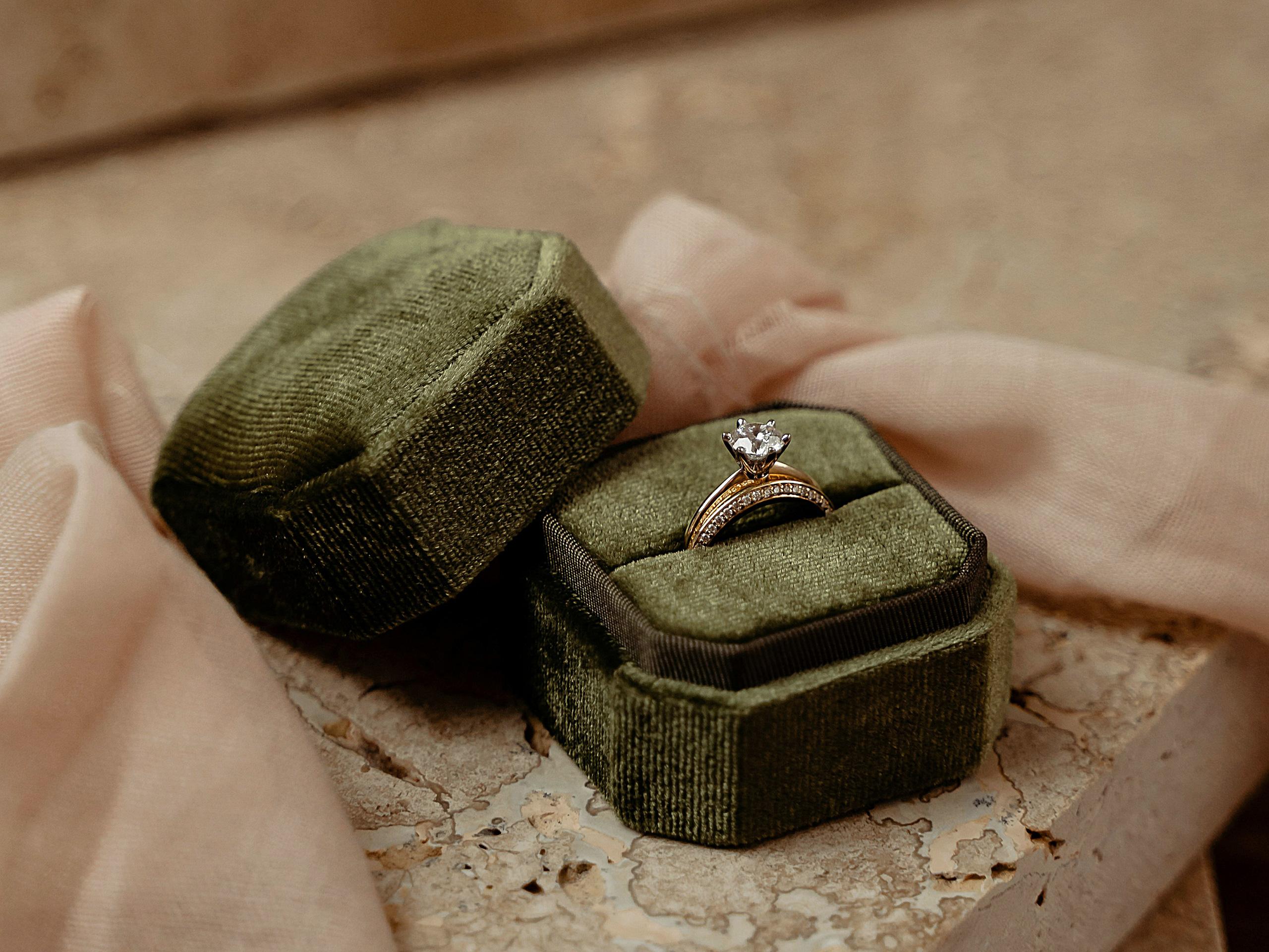 Shop Engagement Rings