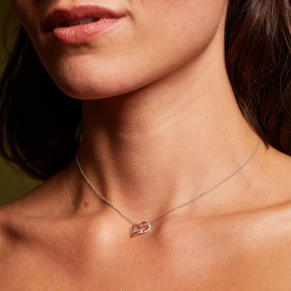 jewellery-necklace-pendant-necklace-sterling-silver-natural-diamond-884533