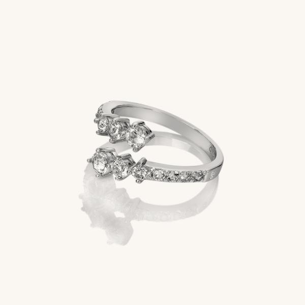 jewellery-ring-statement-ring-sterling-silver-white-topaz-c08e07