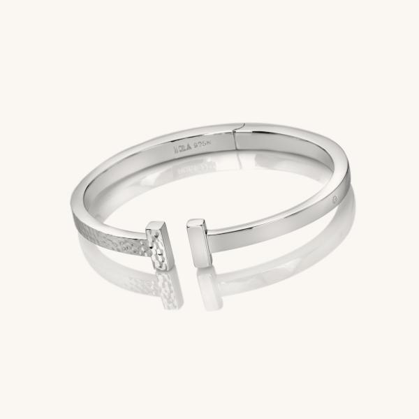 jewellery-bracelet-bangle-sterling-silver-natural-diamond-04544a