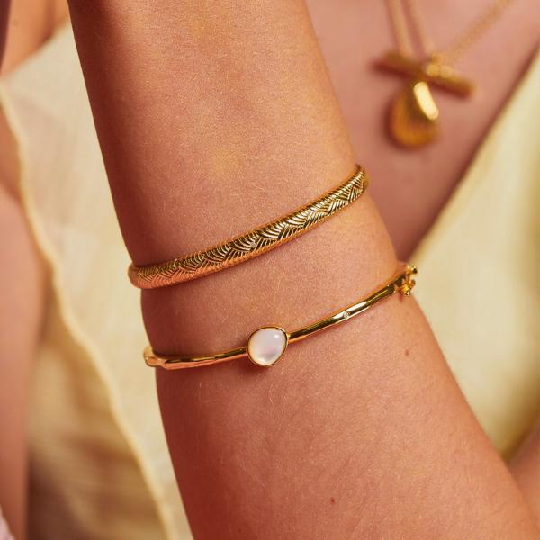 jewellery-bracelet-bangle-18ct-yellow-gold-plated-natural-diamond-d32e4f