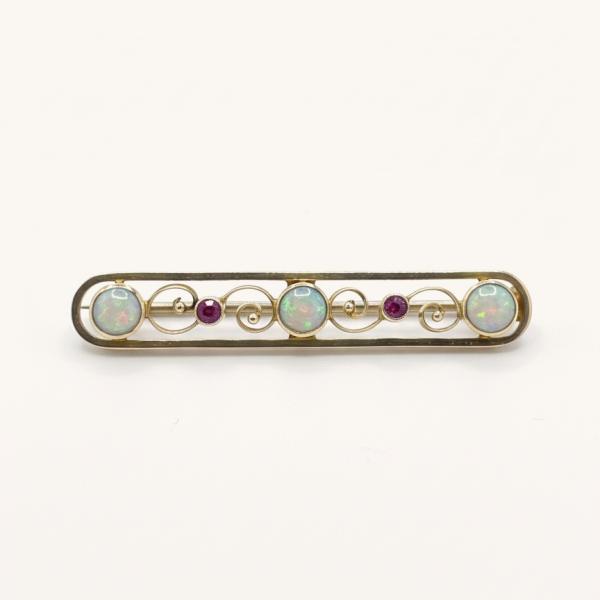 vintage-yellow-gold-ruby-96e28c