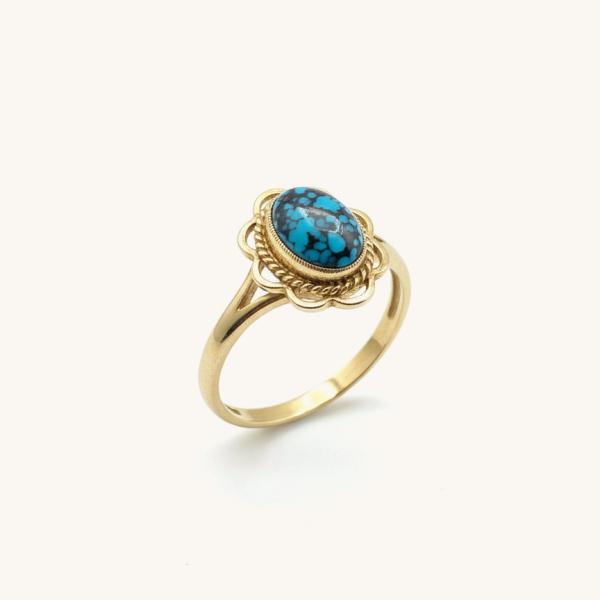 vintage-ring-statement-ring-yellow-gold-c8dc32