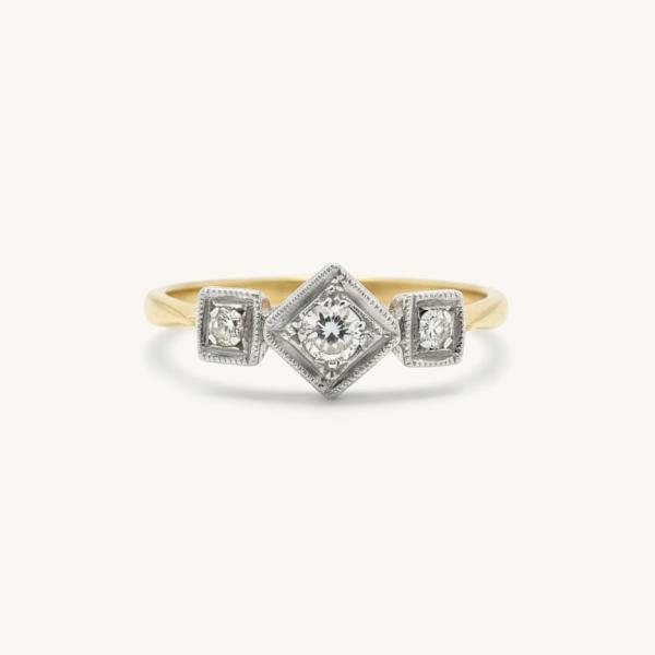 vintage-ring-statement-ring-yellow-gold-natural-diamond-555f45