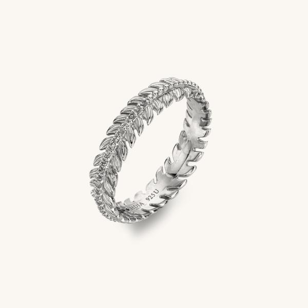 jewellery-ring-stacking-ring-sterling-silver-white-topaz-a7d898