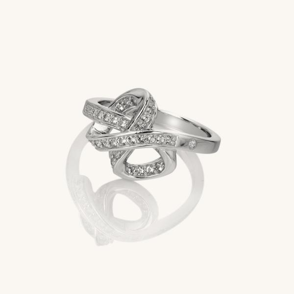 jewellery-ring-statement-ring-sterling-silver-white-topaz-8c9531