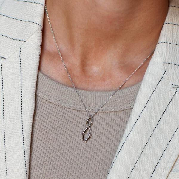 jewellery-necklace-pendant-necklace-sterling-silver-9d467d
