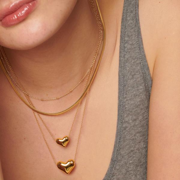 jewellery-necklace-pendant-necklace-18k-yellow-gold-plated-natural-diamond-801d2a