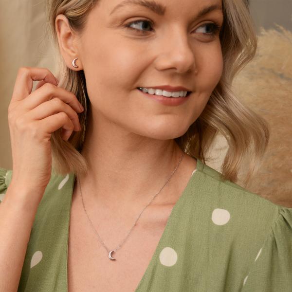 jewellery-earring-stud-earring-sterling-silver-natural-diamond-c22fde