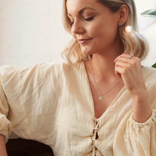 jewellery-necklace-pendant-necklace-18k-rose-gold-plated-natural-diamond-26059b