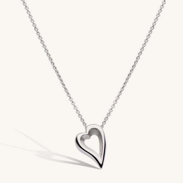 jewellery-necklace-pendant-necklace-sterling-silver-d4d026