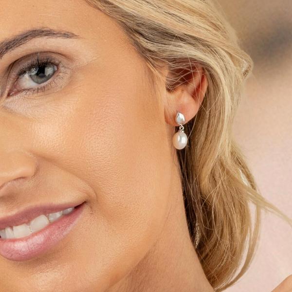 jewellery-earring-drop-earring-sterling-silver-pearl-e27c5b