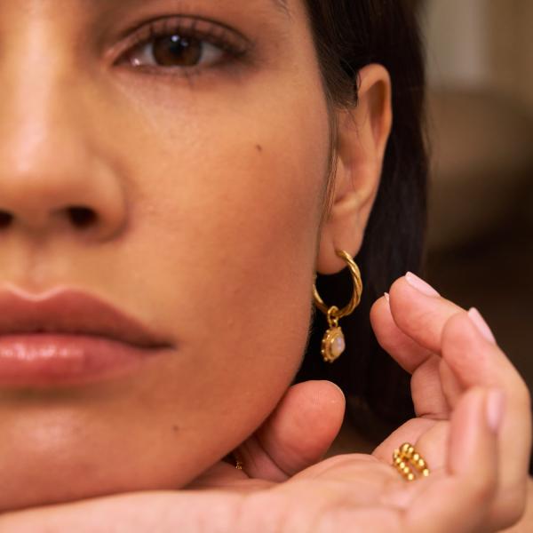 jewellery-earring-hoop-earring-18ct-yellow-gold-plated-opal-4a6ec2